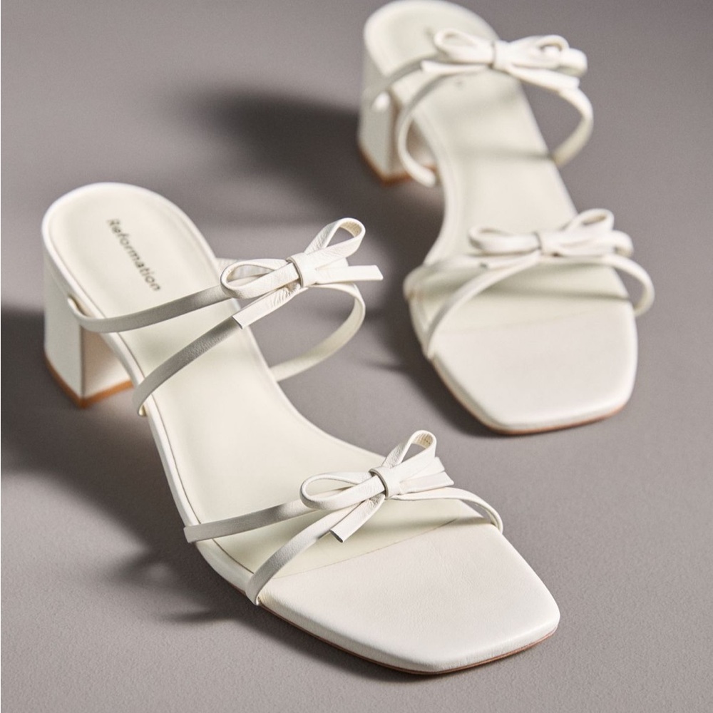 REFORMATION ELODIE HEELS WHITE